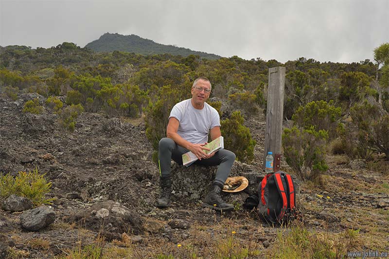 Hike from Le Maïdo, Mafate crater, Île de la Réunion 
